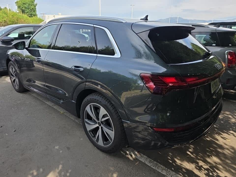 2024 Audi Q8 e-tron photo 4