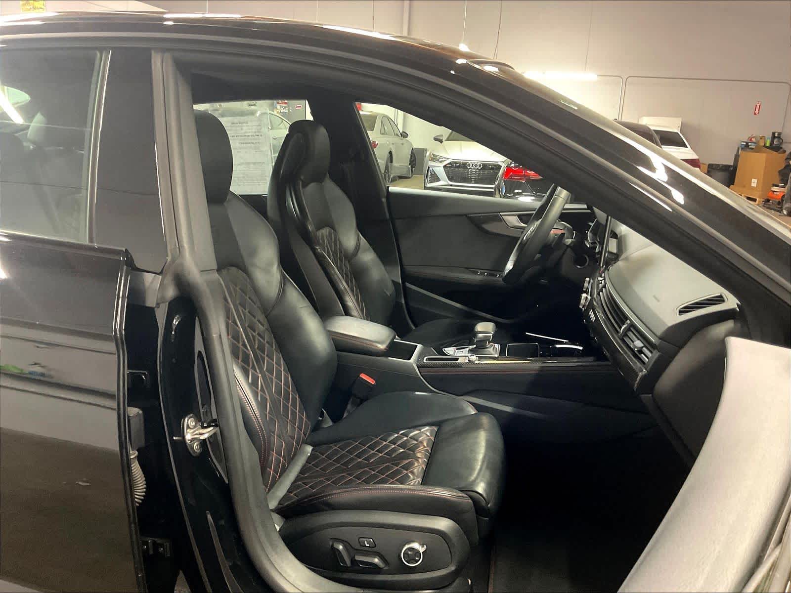 2023 Audi S5 Sportback photo 3