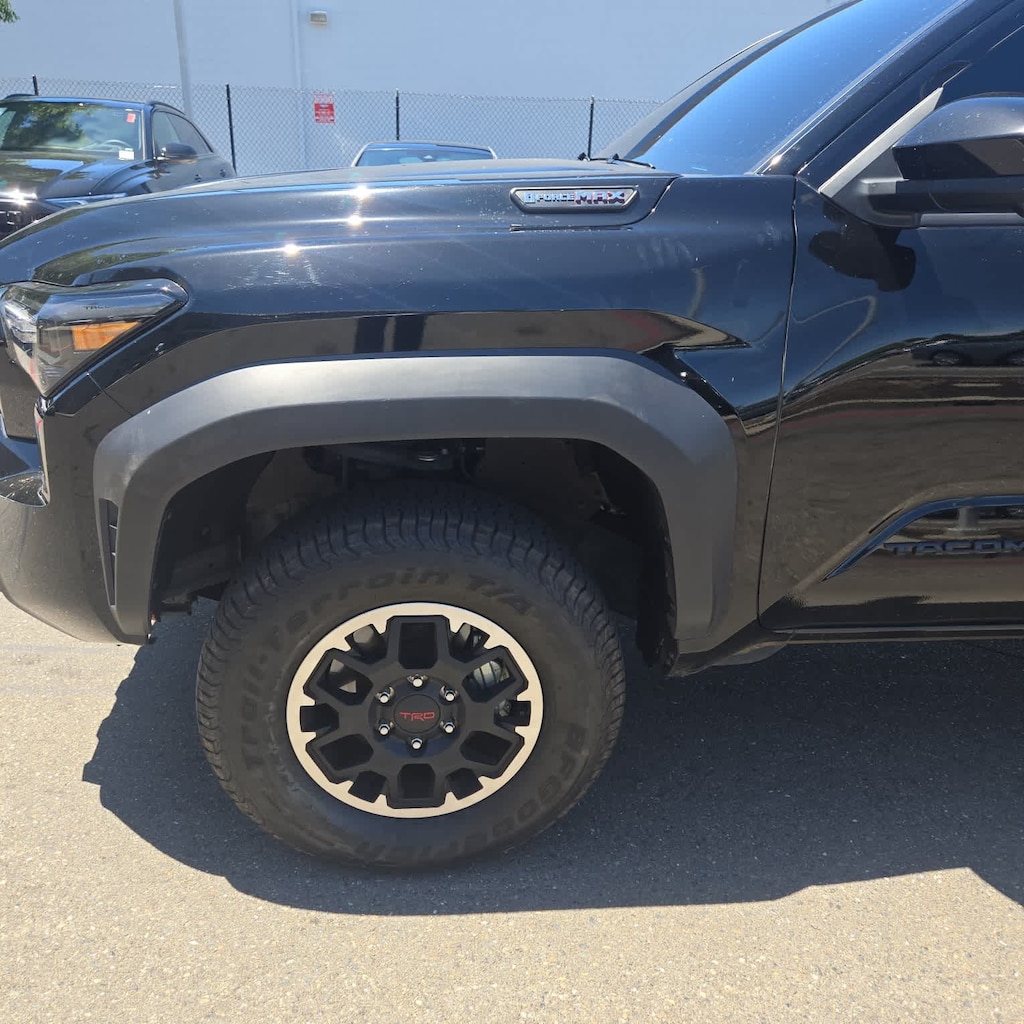 Used 2025 Toyota Tacoma TRD Off Road Hybrid Double Cab 5 Bed AT (SE) Double Cab 5 Bed AT (SE)