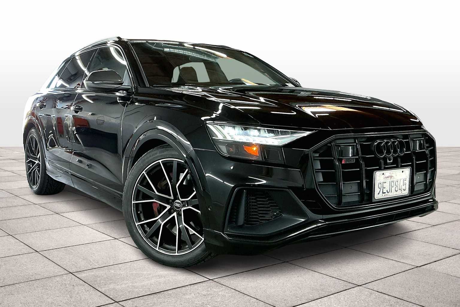 2023 Audi SQ8 Prestige photo 2