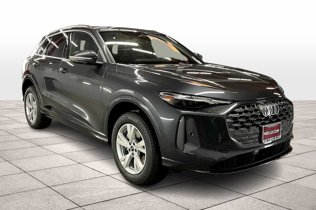 New 2025 Audi Q5 Premium 2.0 TFSI quattro