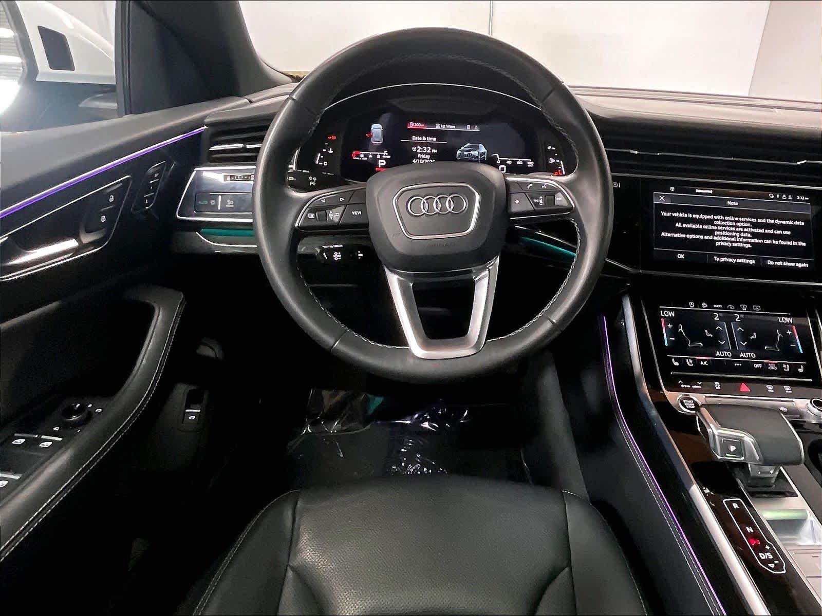 2022 Audi Q8 photo 5