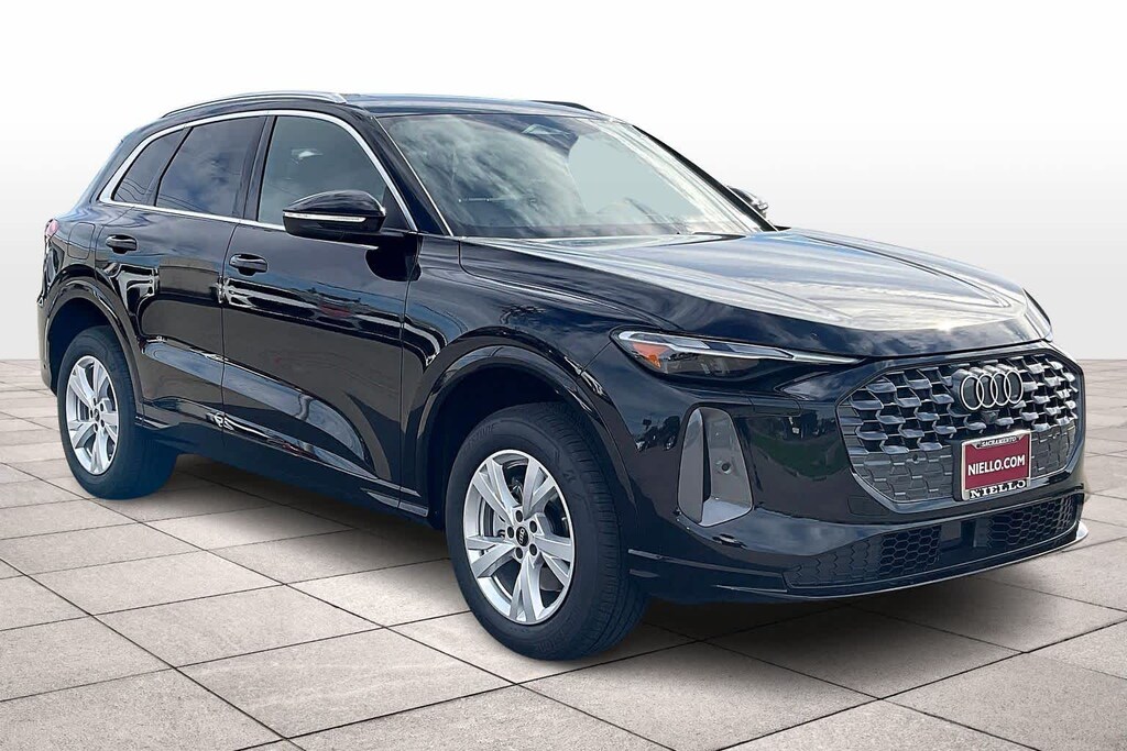 New 2025 Audi Q5 Premium 2.0 TFSI quattro