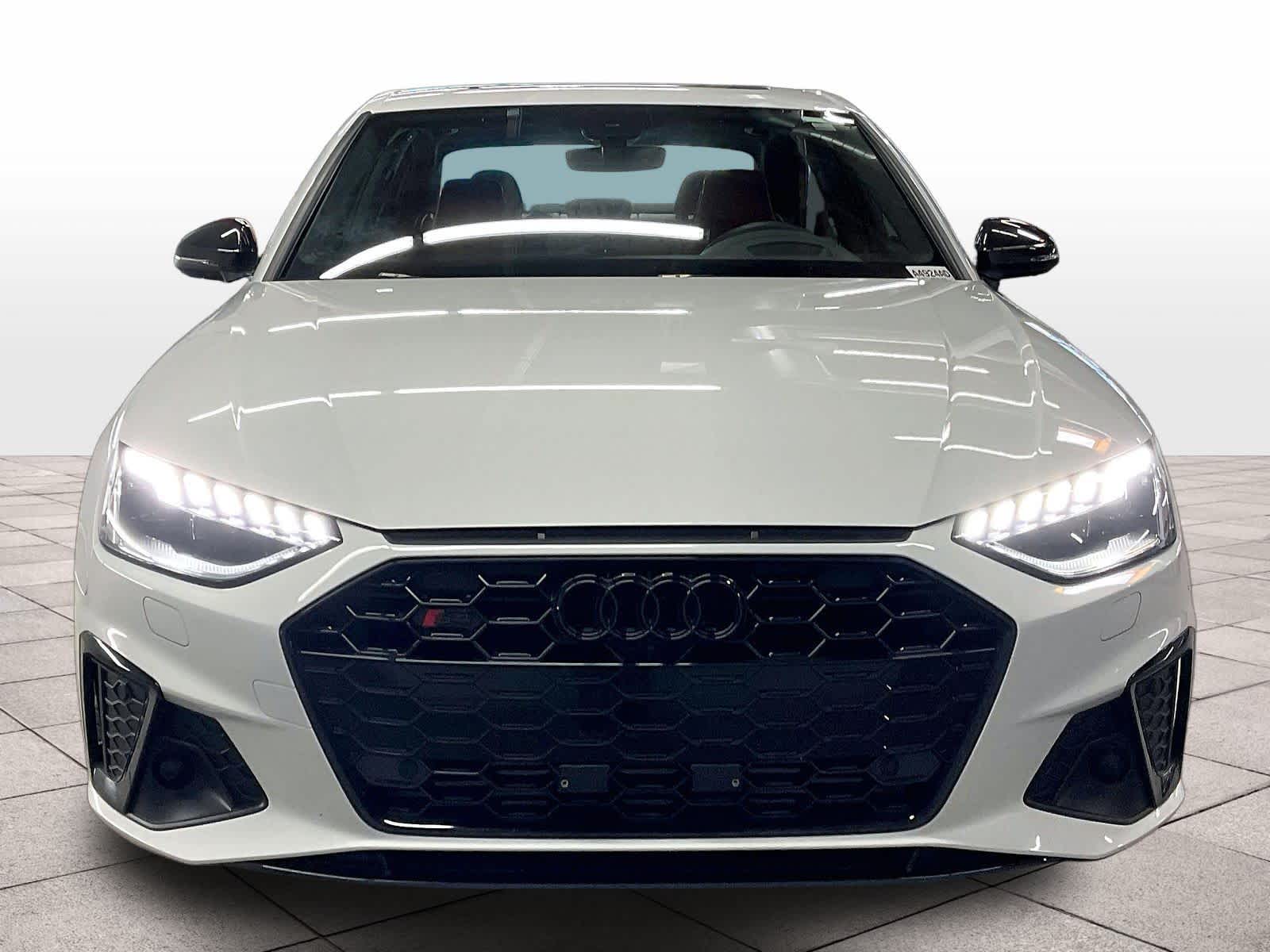 2023 Audi S4 Sedan photo 2