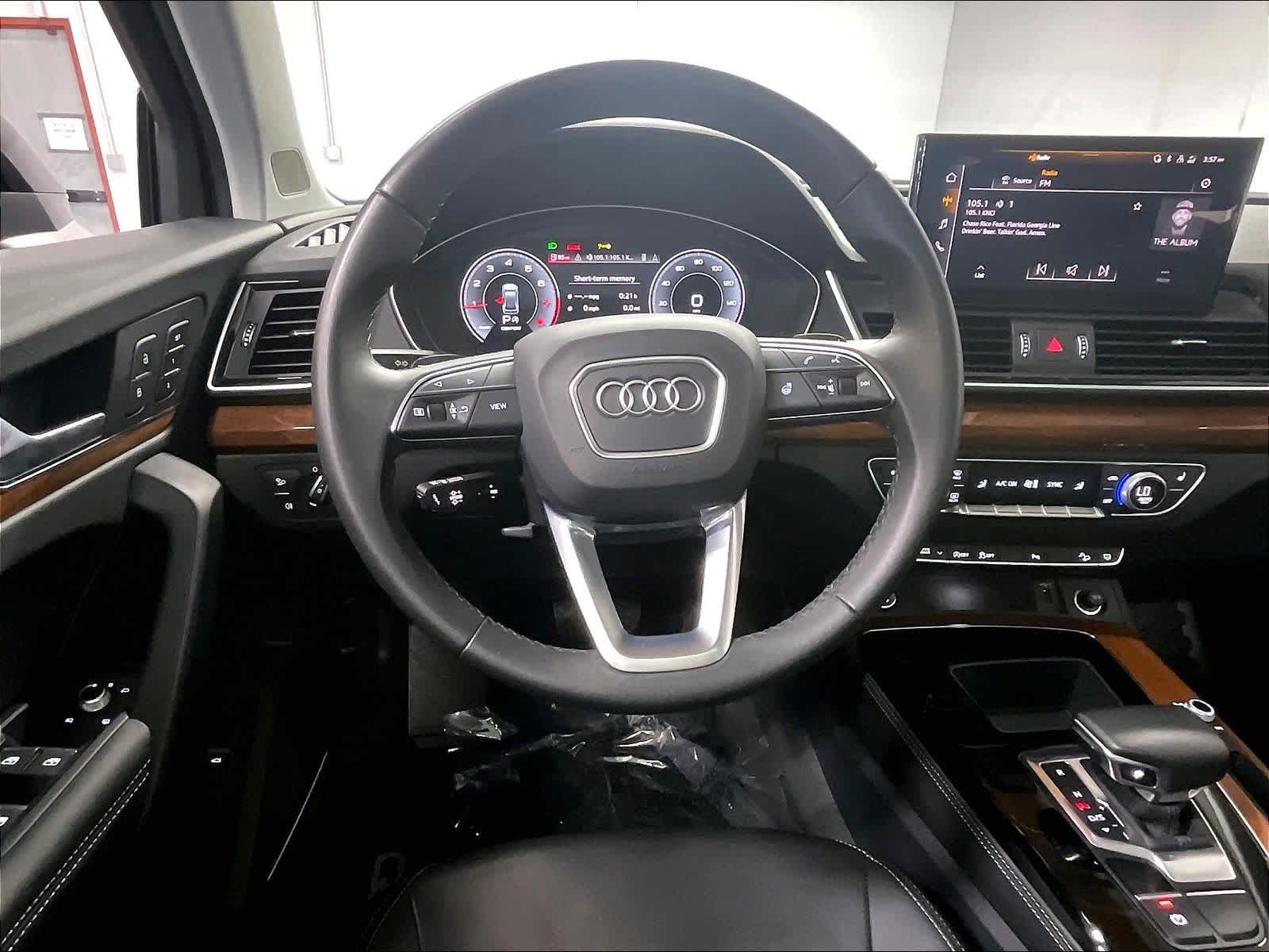 2023 Audi Q5 photo 5