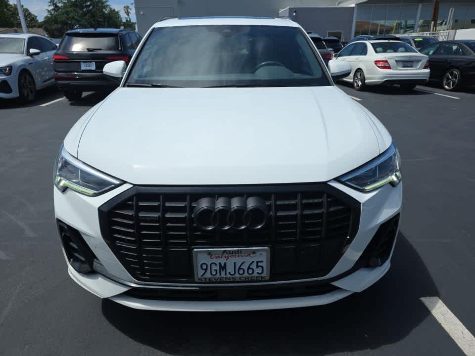 2023 Audi Q3 photo 3