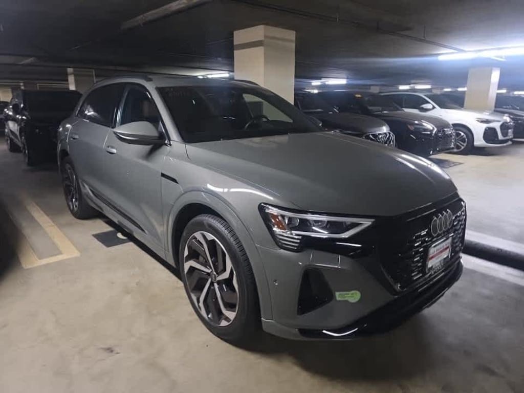 Used 2024 Audi Q8 e-tron Premium Plus quattro