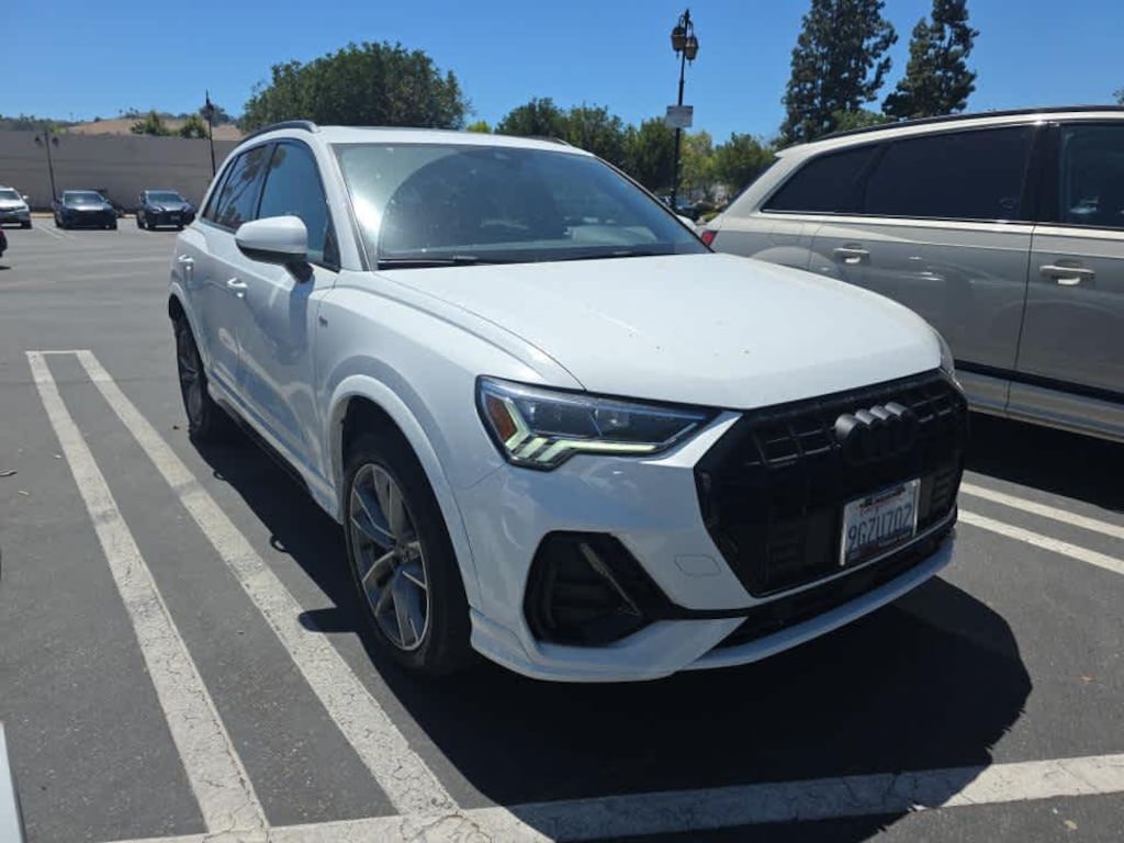 Used 2023 Audi Q3 S Line Premium 45 TFSI quattro