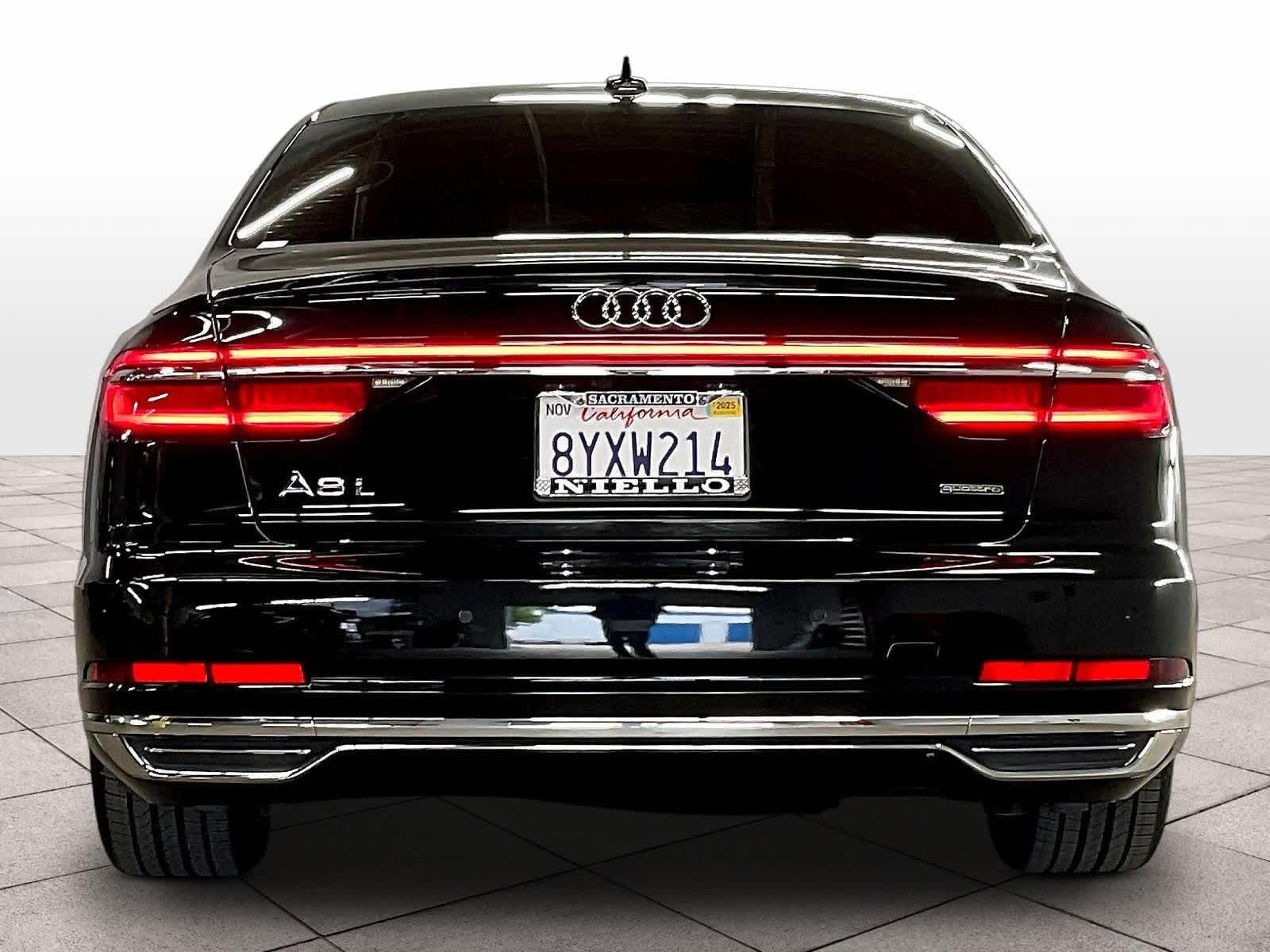 2021 Audi A8 photo 4