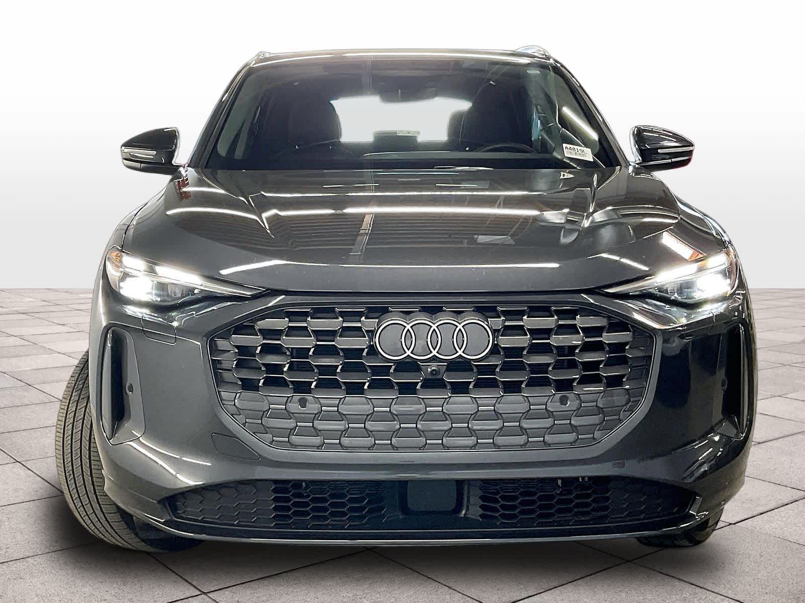 2025 Audi New Q5 photo 2