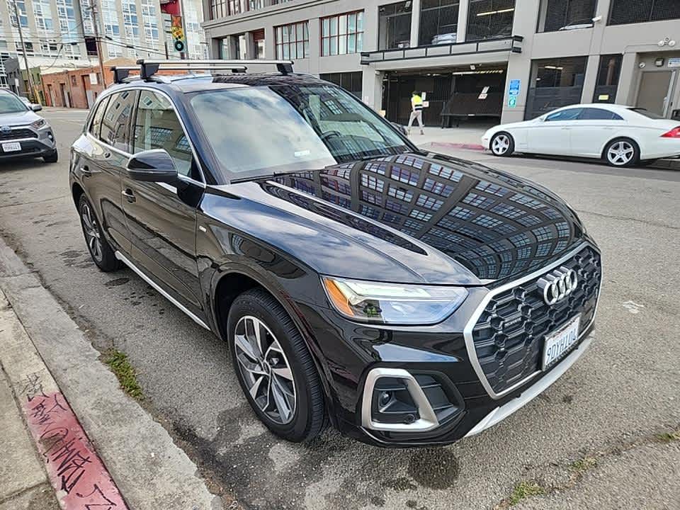 2023 Audi Q5 S line Premium Plus photo 2