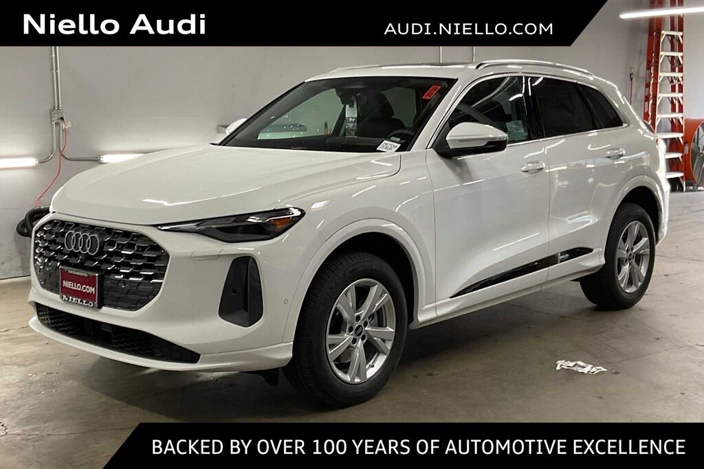 New 2025 Audi Q5 Premium 2.0 TFSI quattro