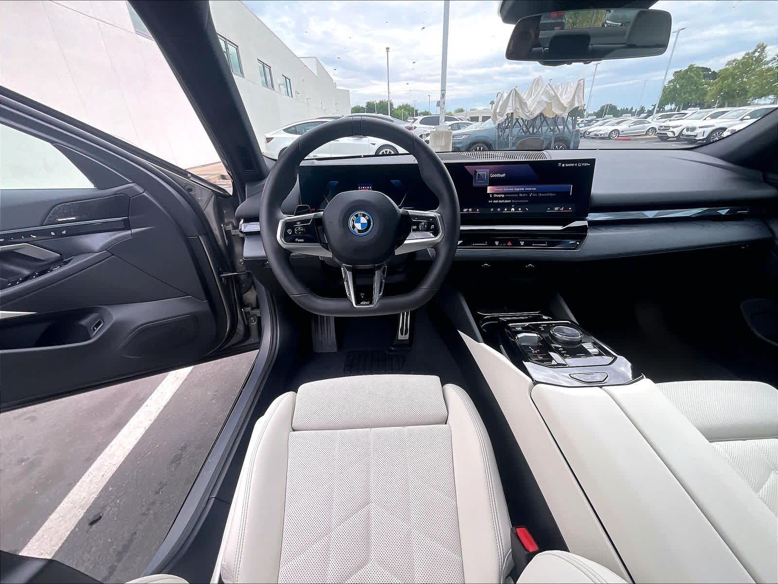 2026 BMW i5 eDrive40 photo 5