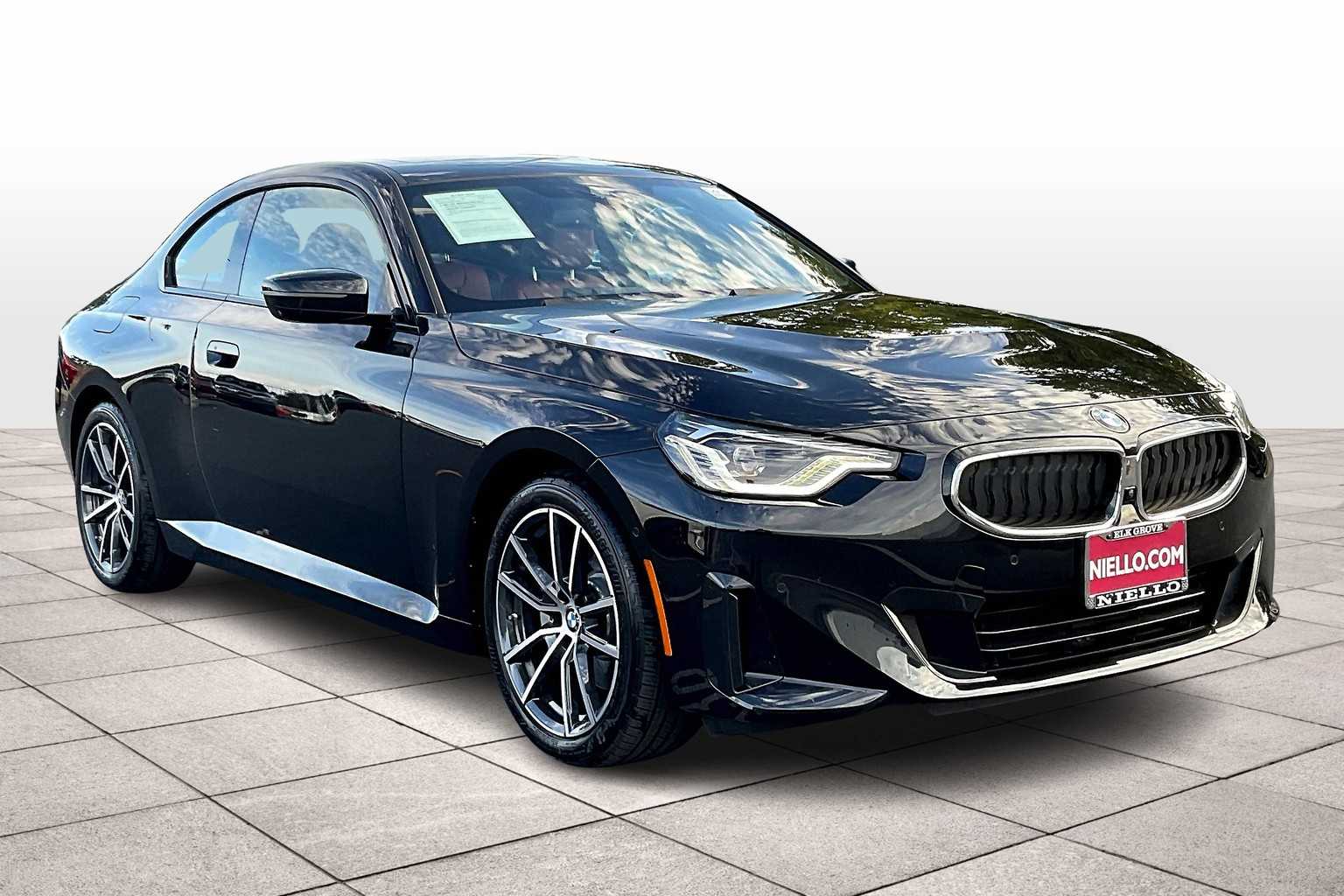 2024 Bmw 230i xDrive photo 2