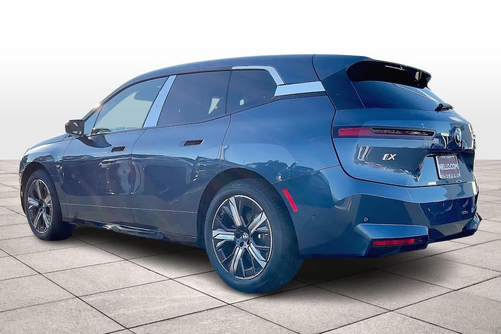 New 2026 BMW iX xDrive45 Sports Activity Vehicle