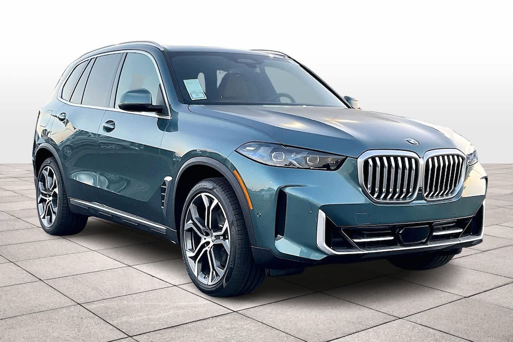 New 2026 BMW X5 xDrive40i Sports Activity Vehicle