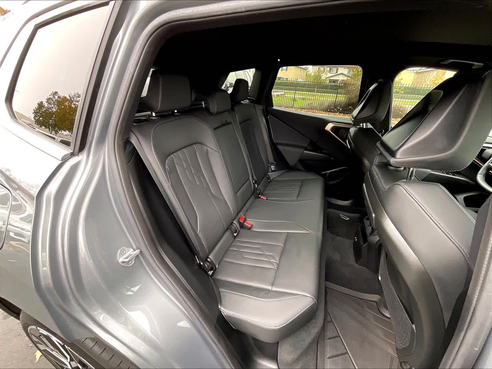 2025 BMW X3 30 - Photo 26