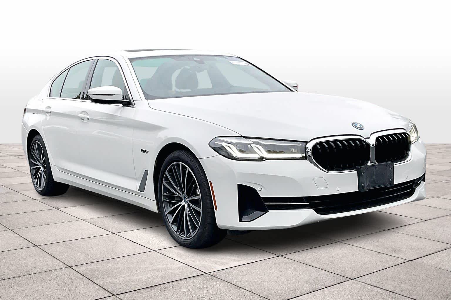 2023 Bmw 530e 5-Series photo 2