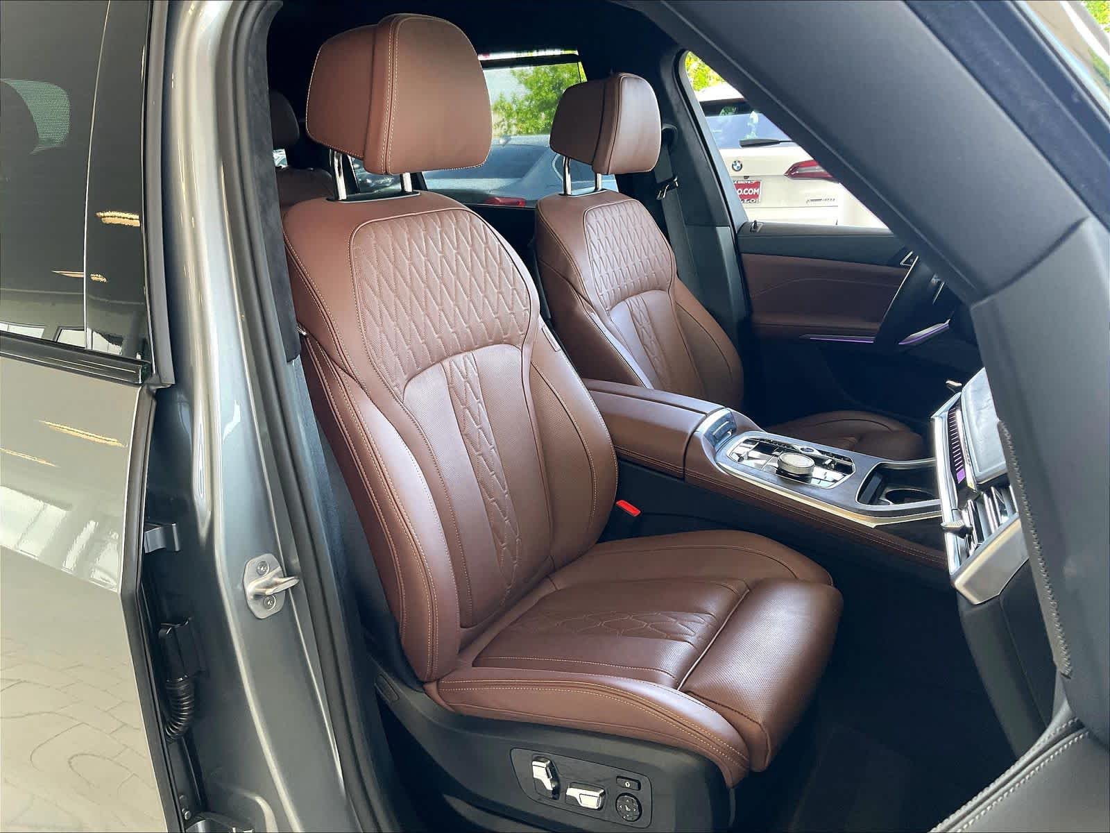 2026 BMW X7 M60i M60i photo 3