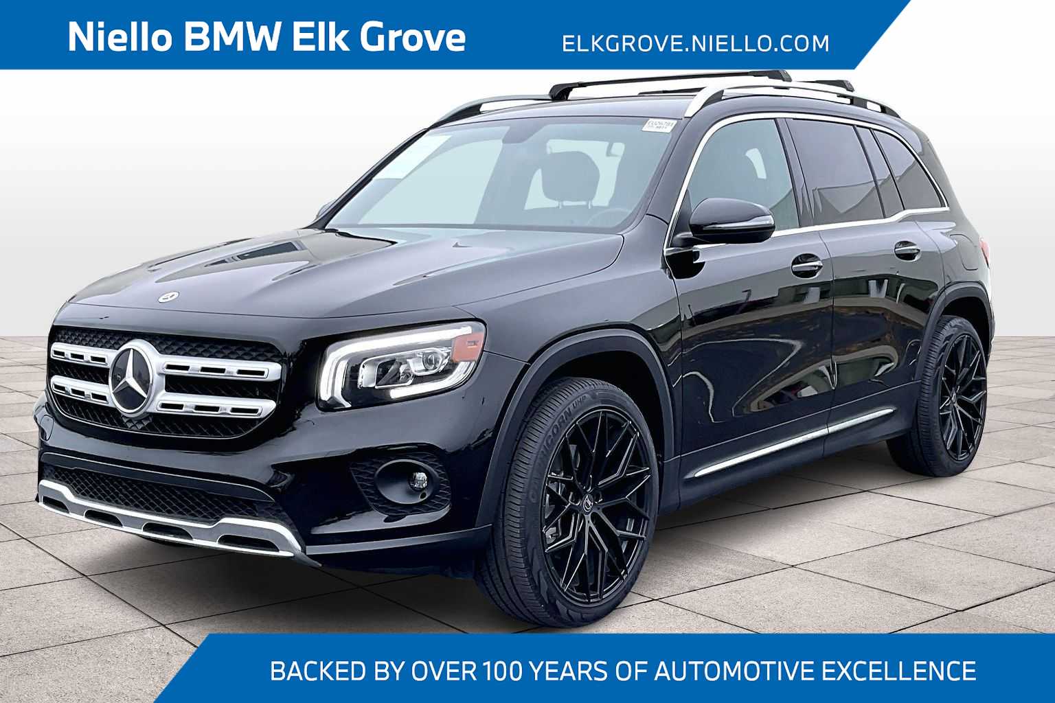 2023 Mercedes-Benz GLB Base's photo