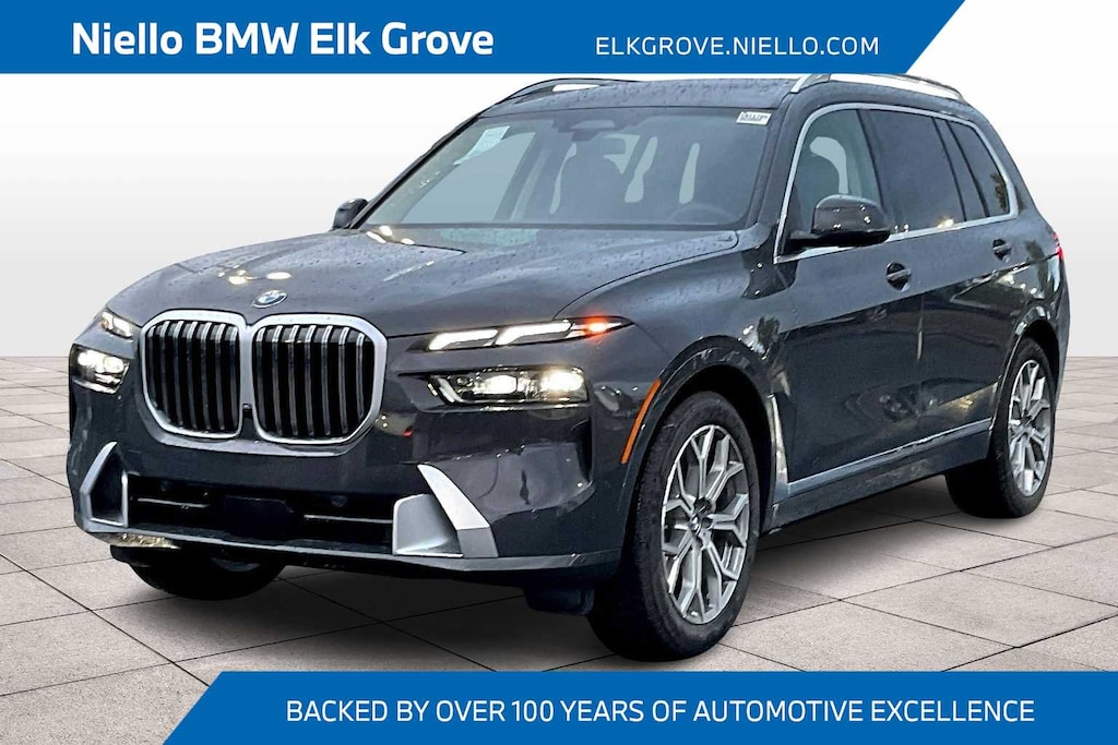 New 2026 BMW X7 xDrive40i Sports Activity Vehicle
