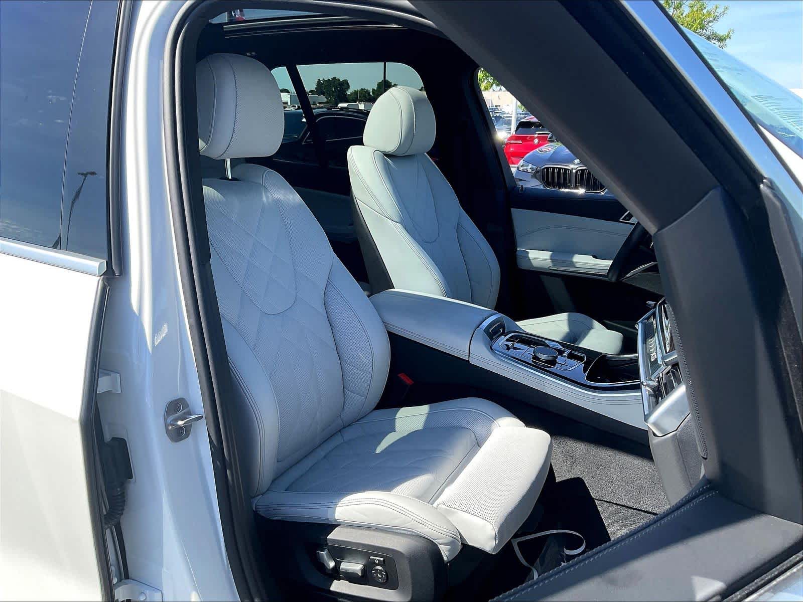 2024 BMW X5 xDrive50e xDrive50e photo 3