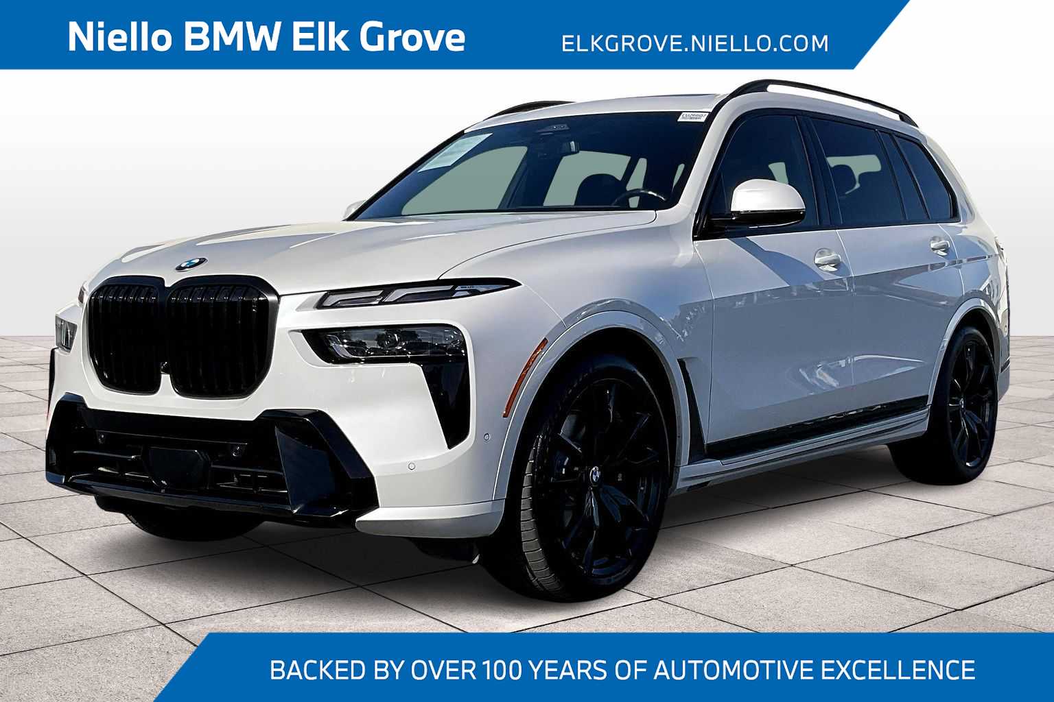 2023 BMW X7 40i