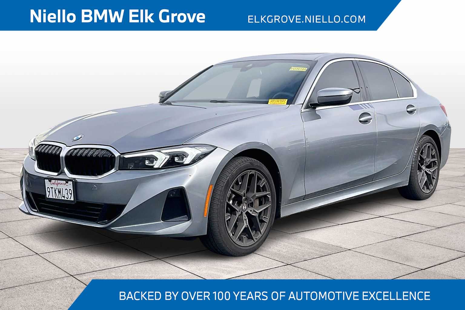 2025 BMW 3 Series 330i's photo