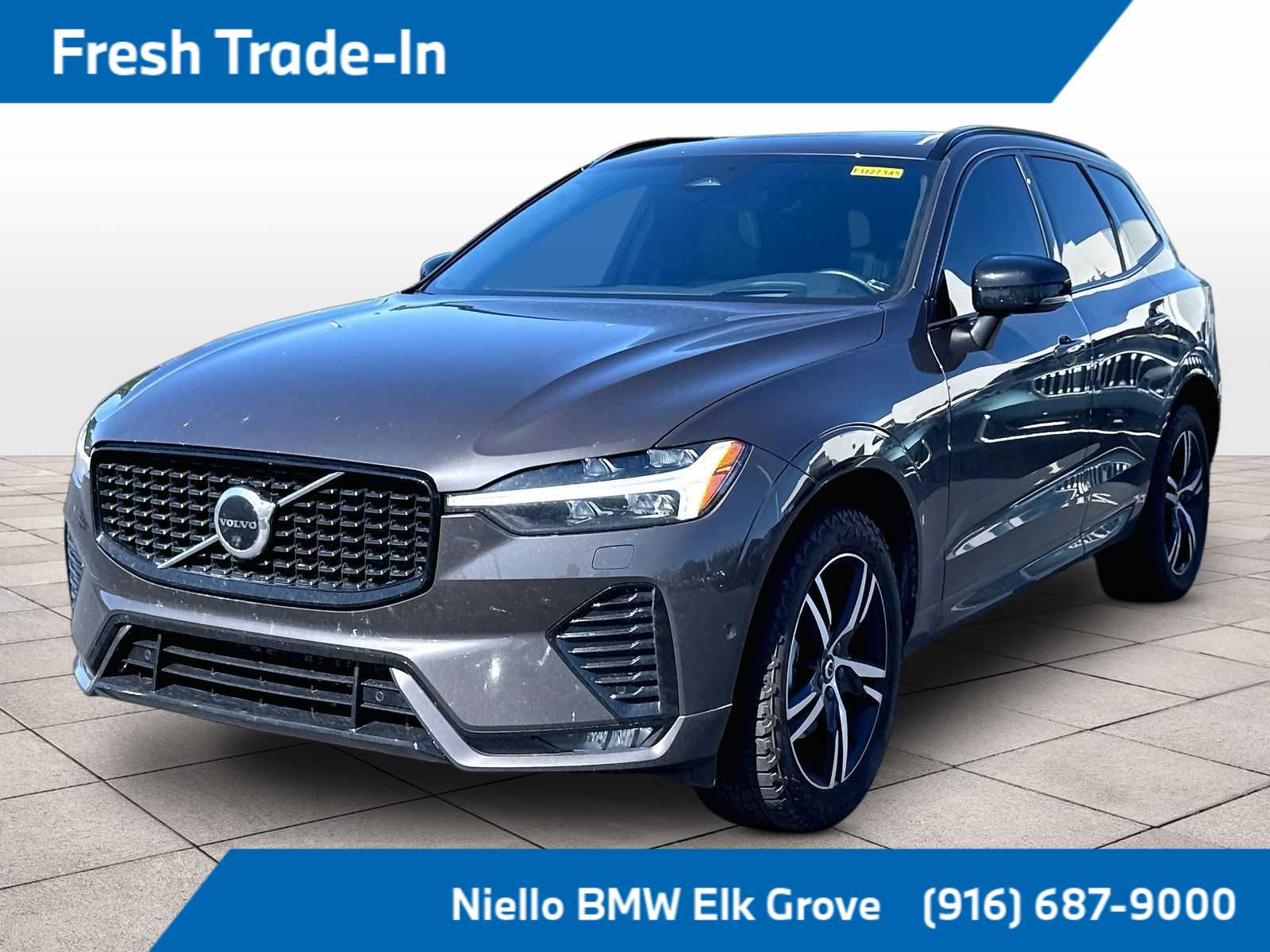 2022 Volvo XC60 B5 R-Design AWD's photo