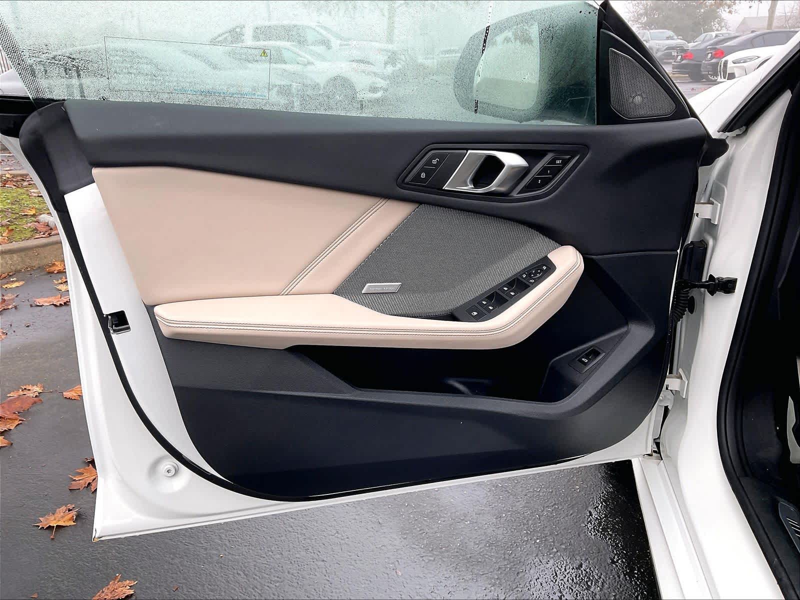 2025 BMW 2 Series M235 - Photo 21