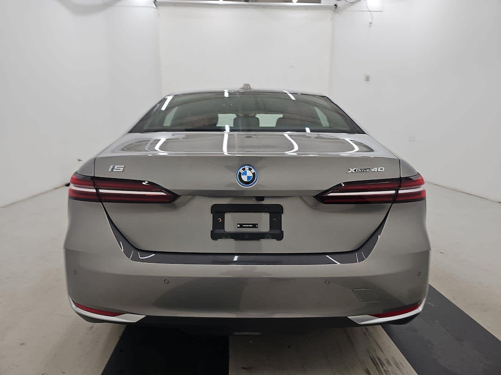 Used 2026 BMW i5 xDrive40 Sedan