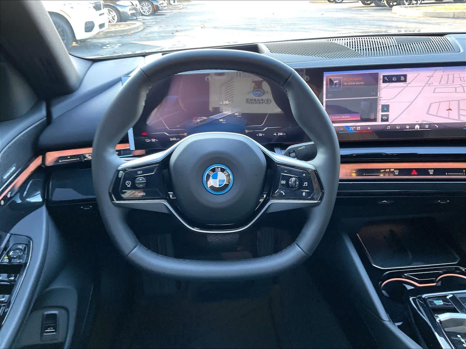 2026 BMW i5 eDrive40 photo 5