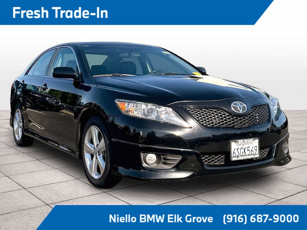 Used 2011 Toyota Camry SE Sdn I4 Auto