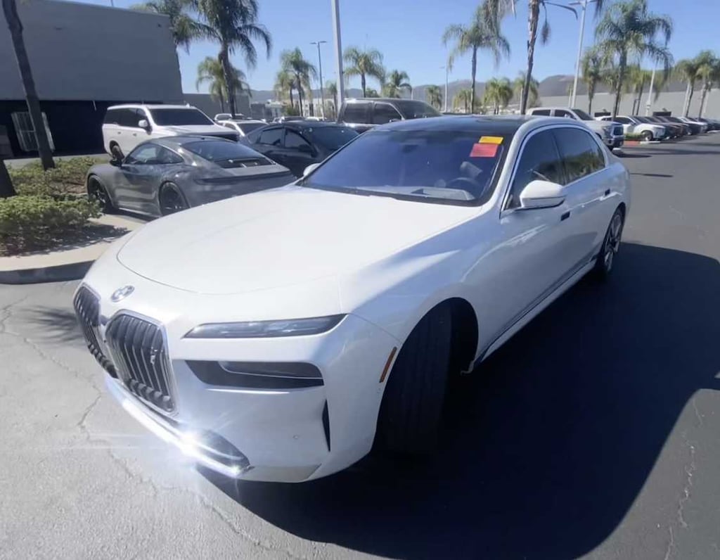 Used 2023 BMW i7 xDrive60 Sedan