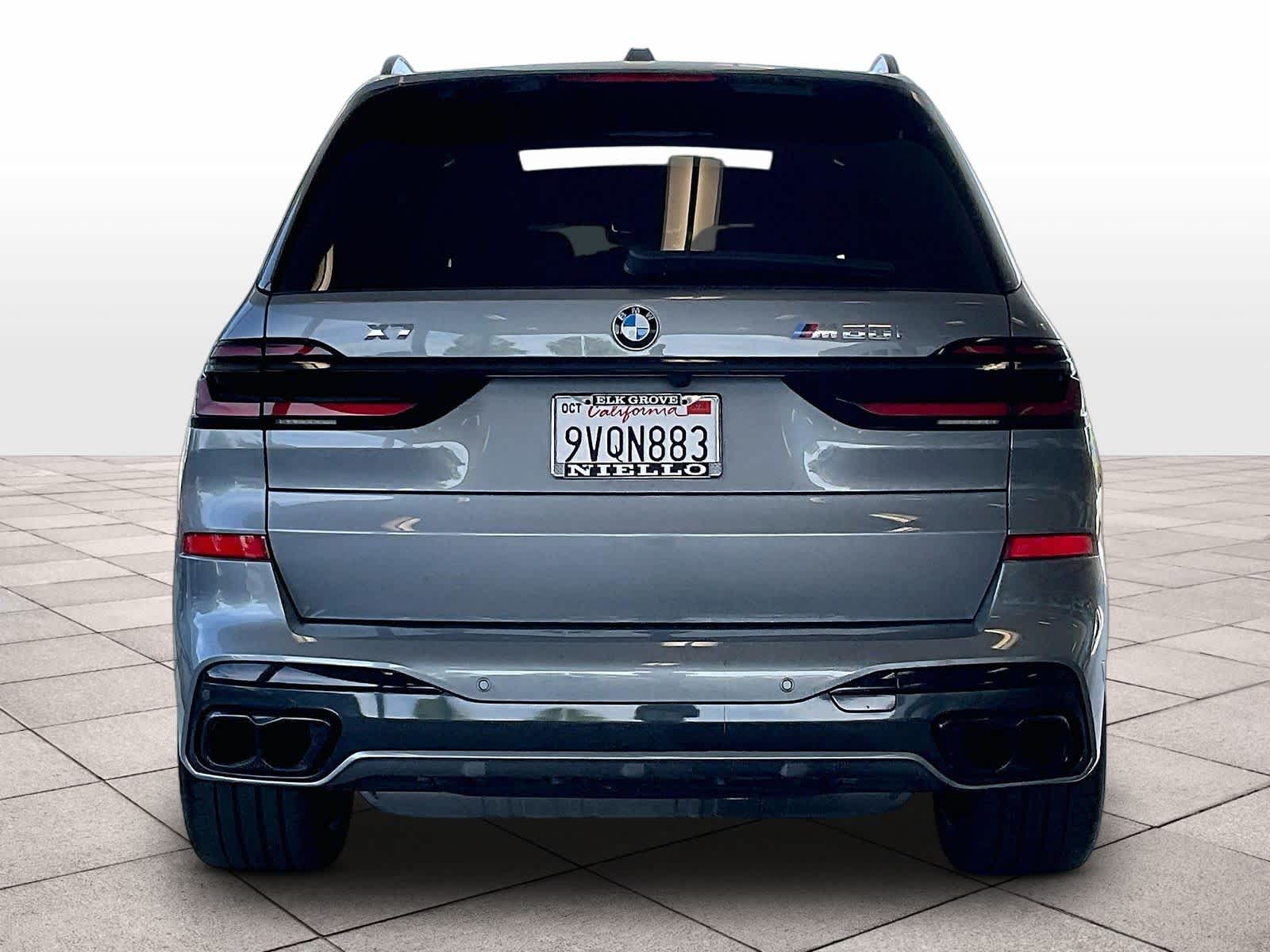 2026 BMW X7 M60i M60i photo 4