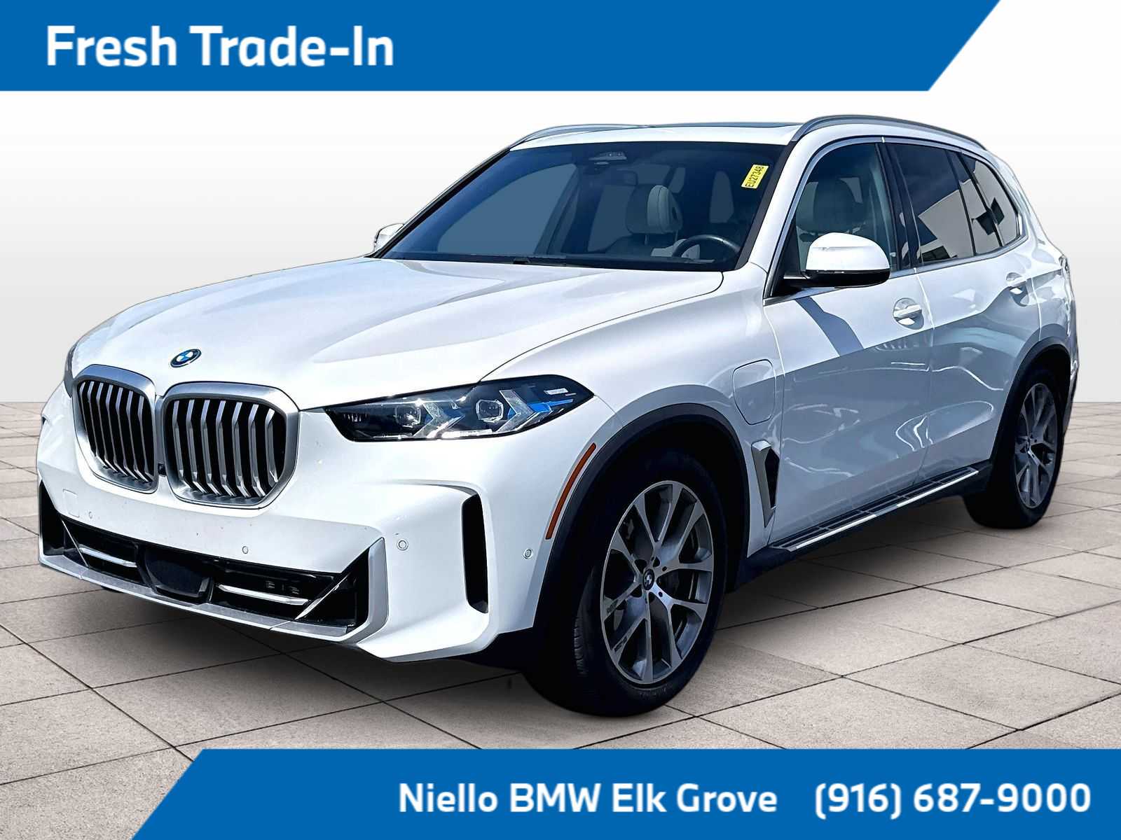 2025 BMW X5 xDrive50e's photo