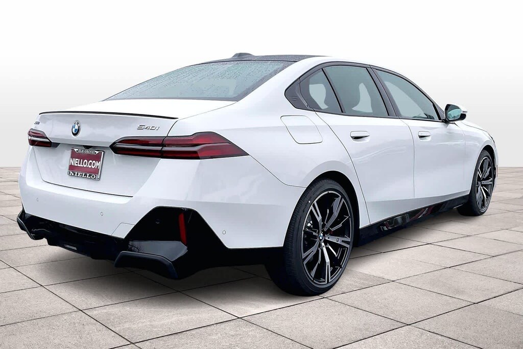 New 2026 BMW 5 Series 540i xDrive Sedan