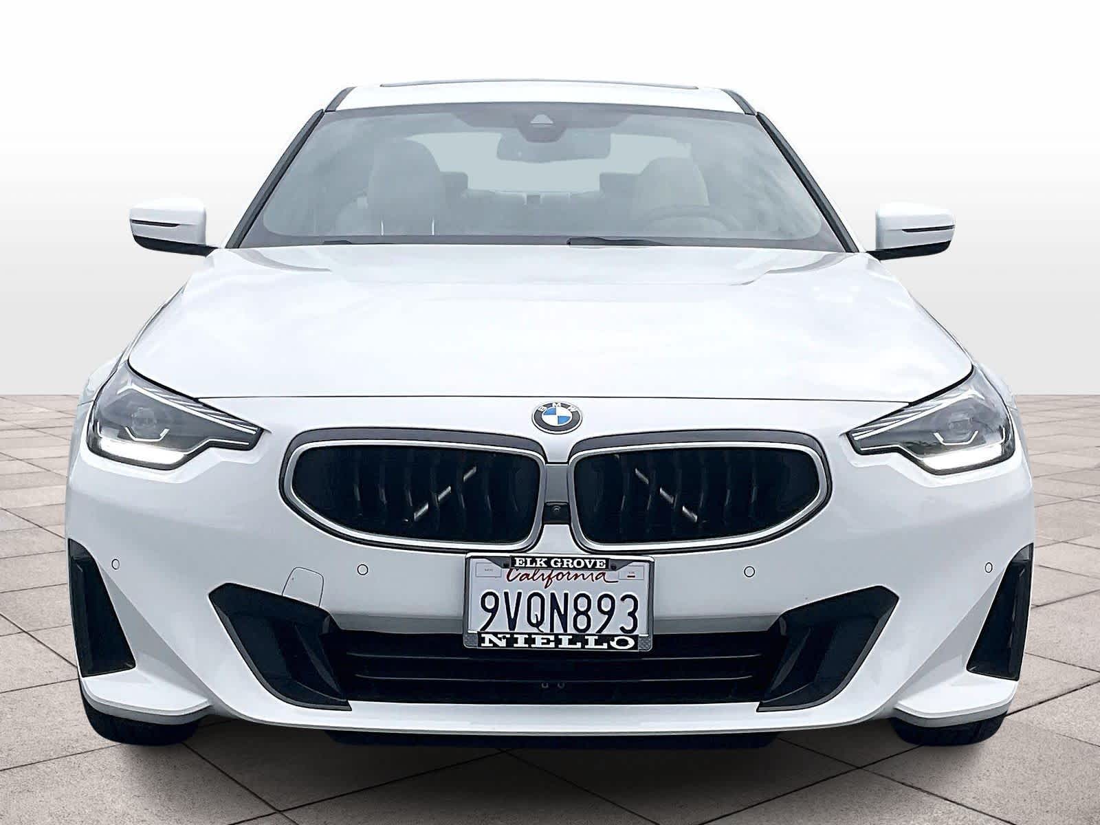 2025 BMW 230i 230i photo 2