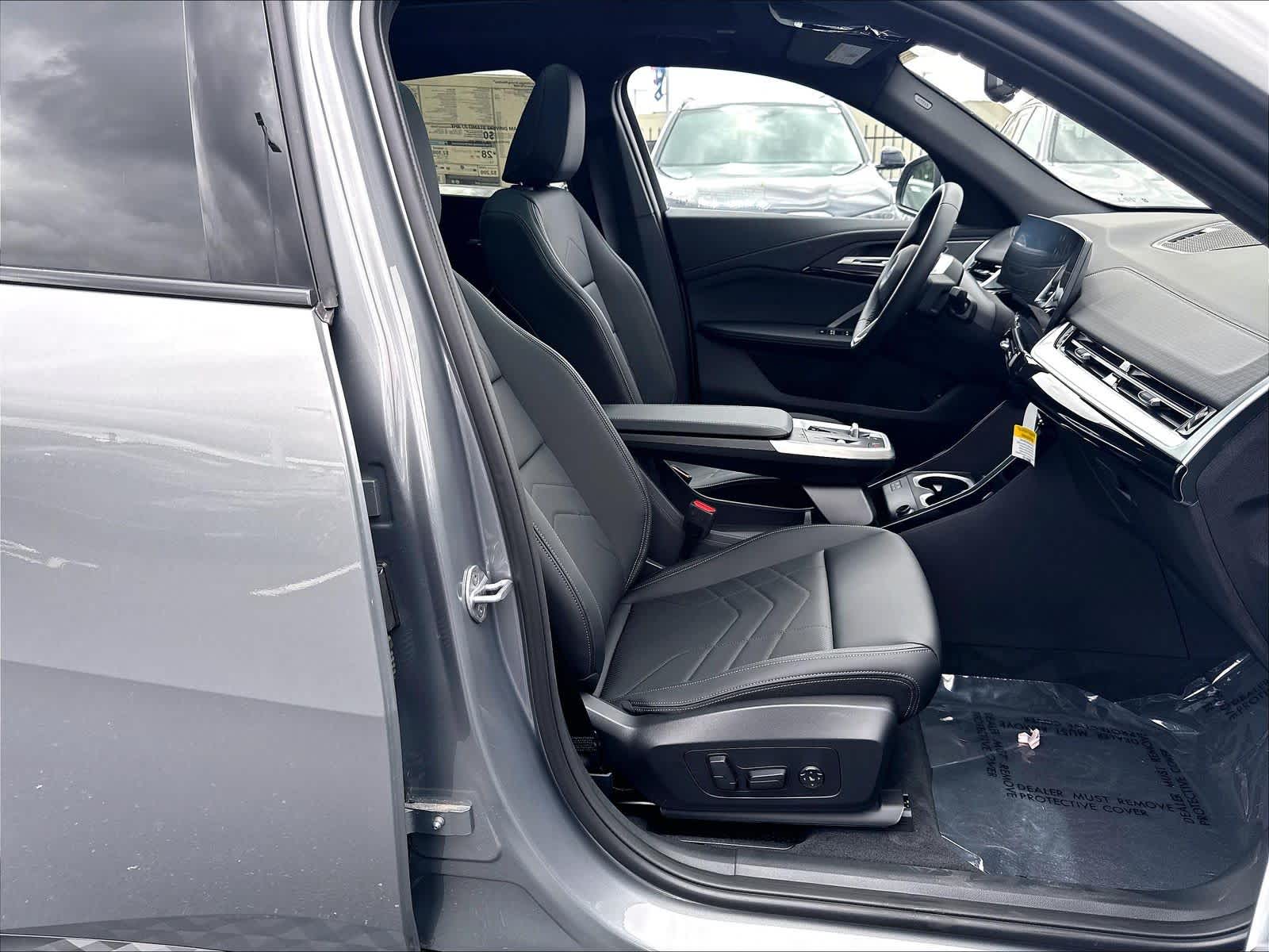 2026 BMW X2 28i - Photo 11
