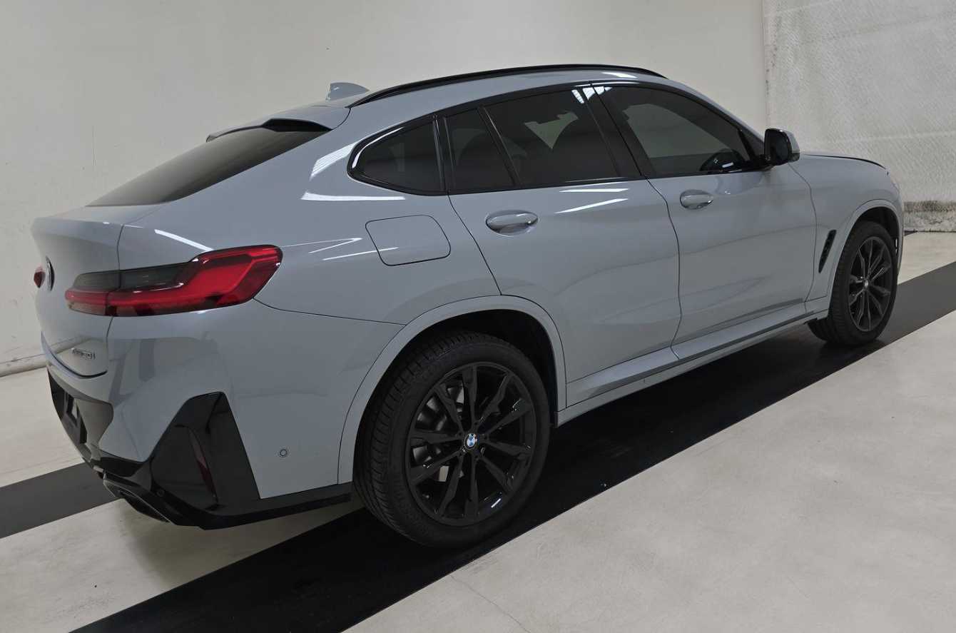 2025 Bmw X4 xDrive30i photo 3