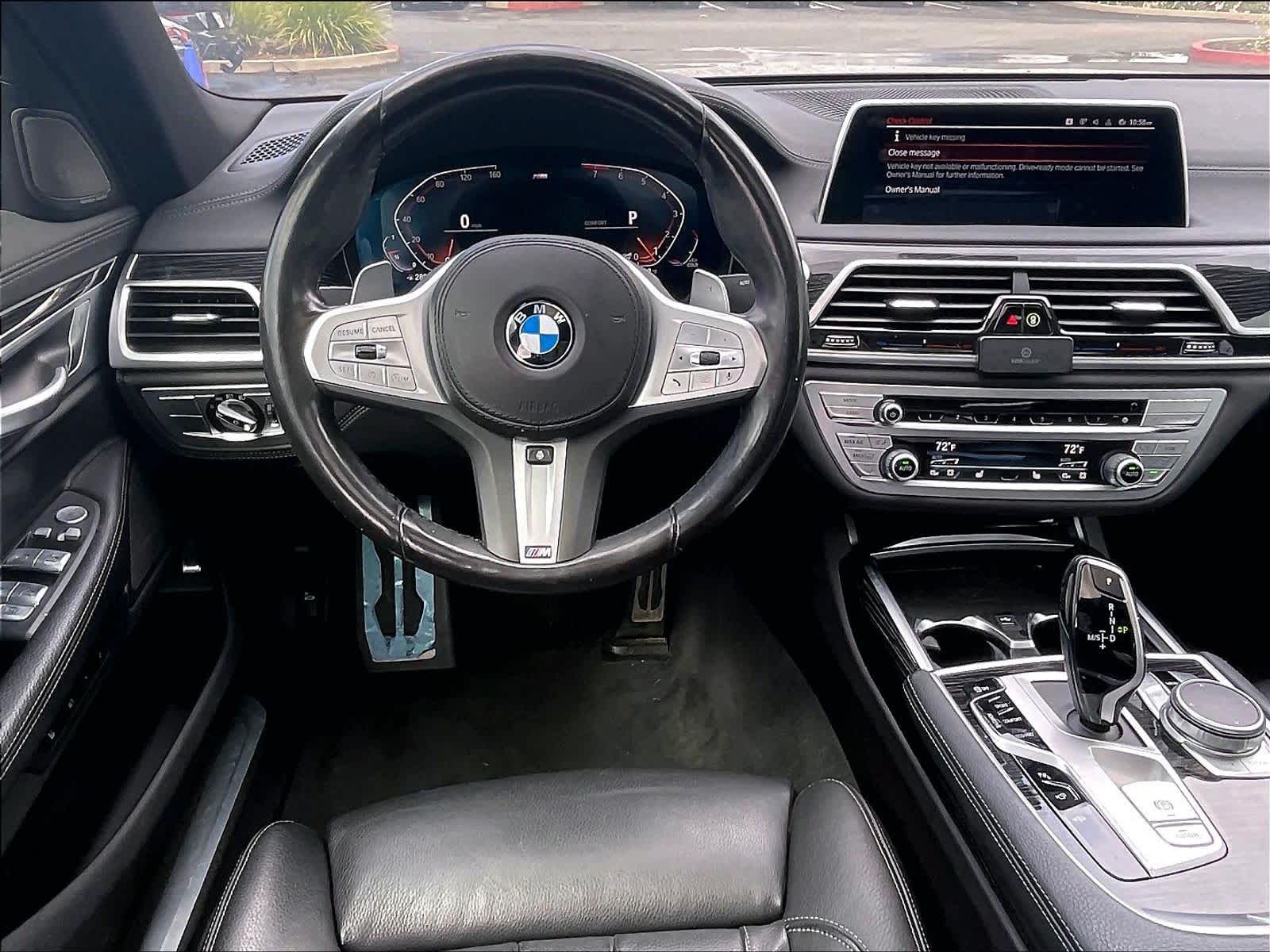 2022 BMW 740i 740i photo 4