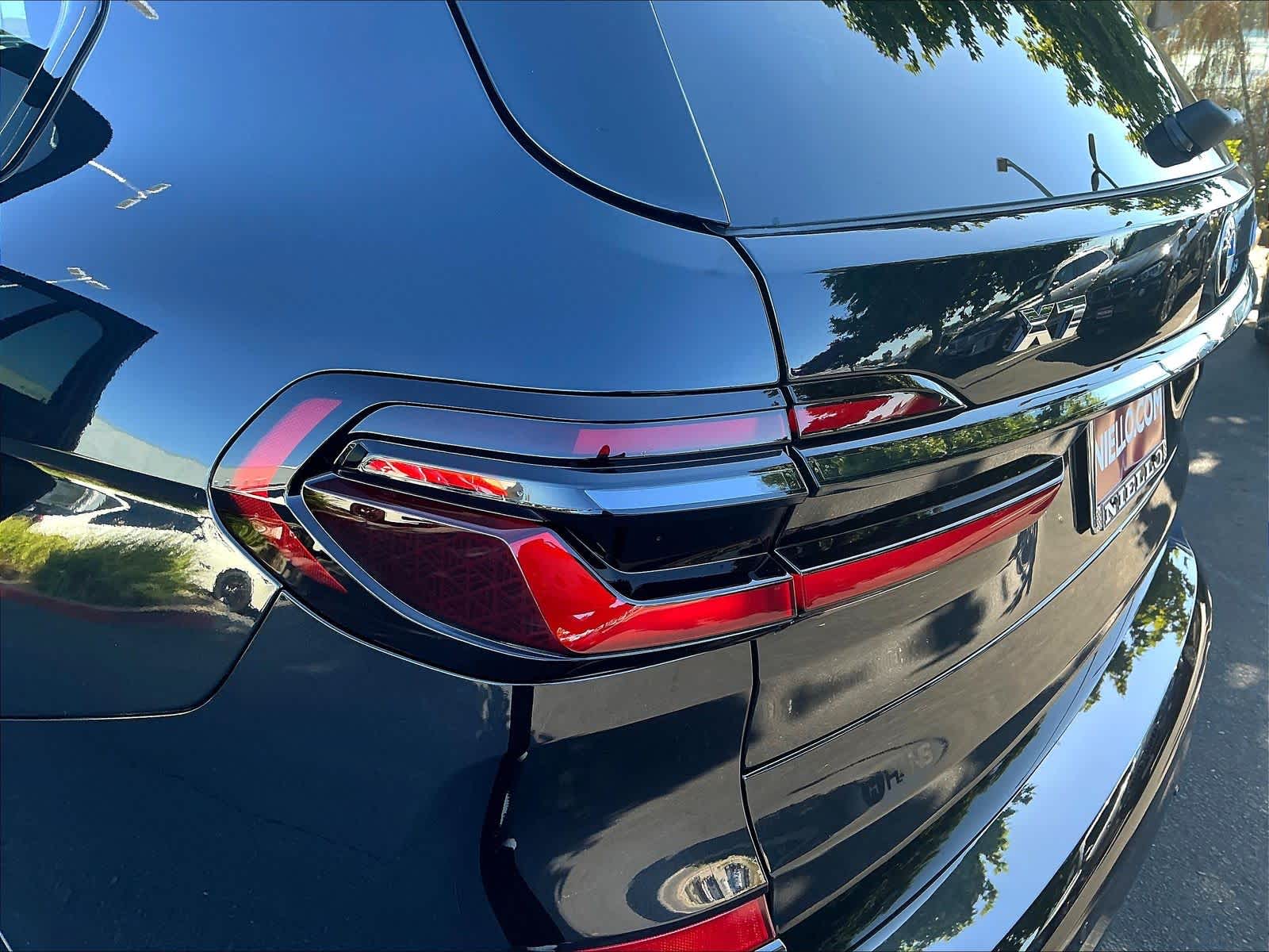 2026 BMW X7 M60i - Photo 25
