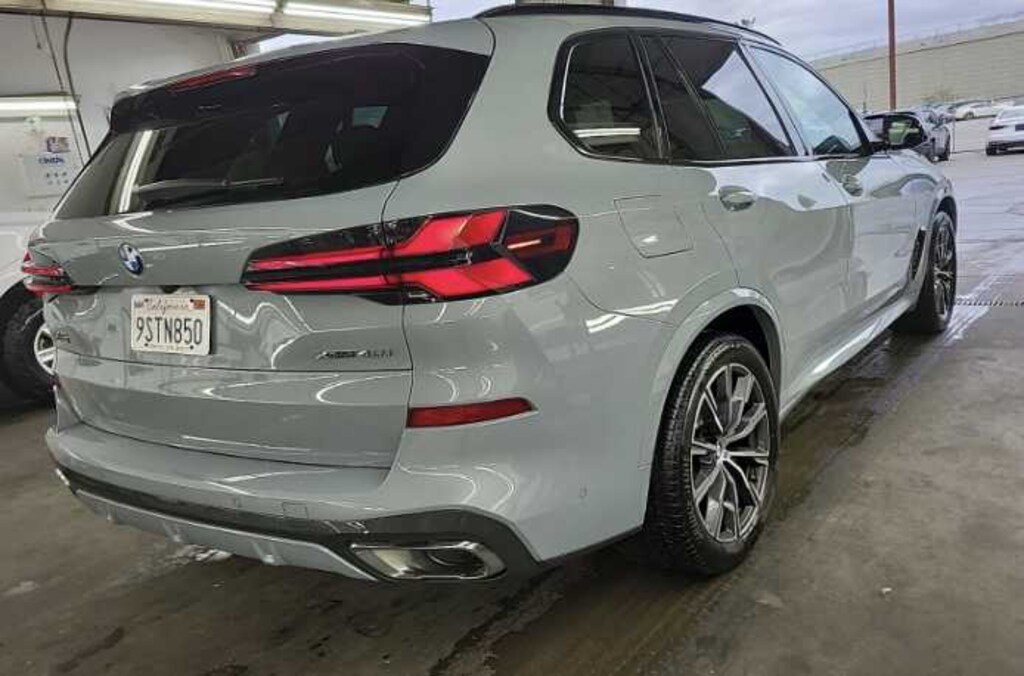 Used 2025 BMW X5 xDrive40i Sports Activity Vehicle