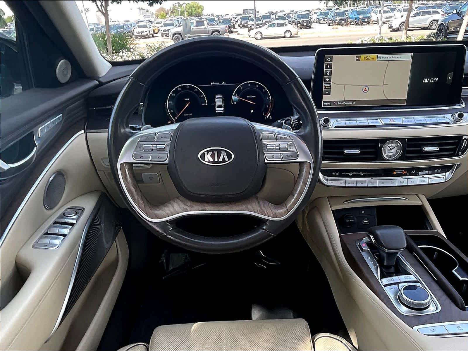 2019 Kia K900 Luxury photo 5