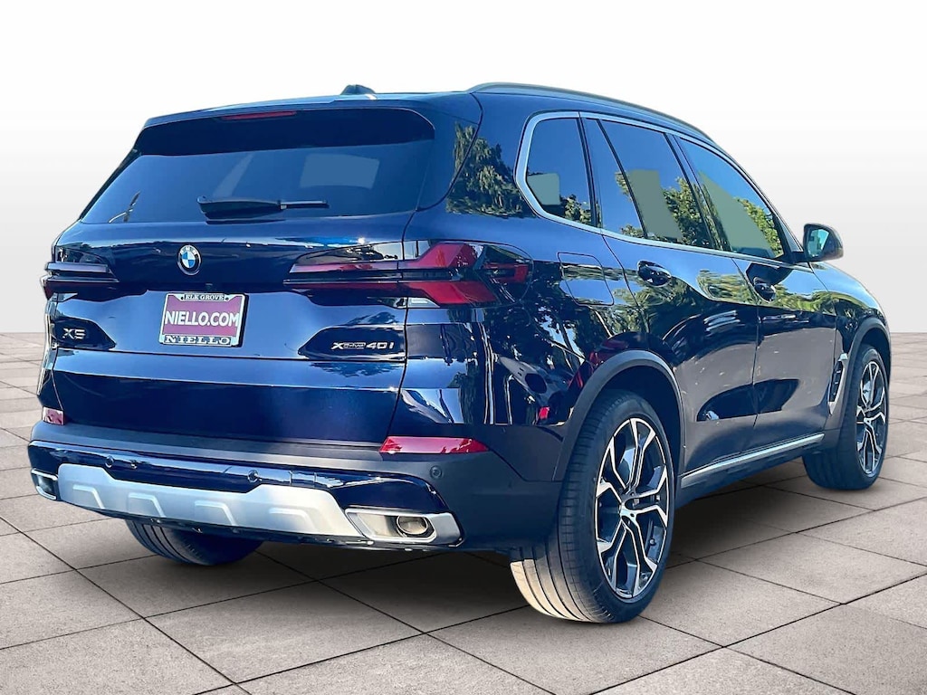 New 2026 BMW X5 xDrive40i xDrive40i Sports Activity Vehicle