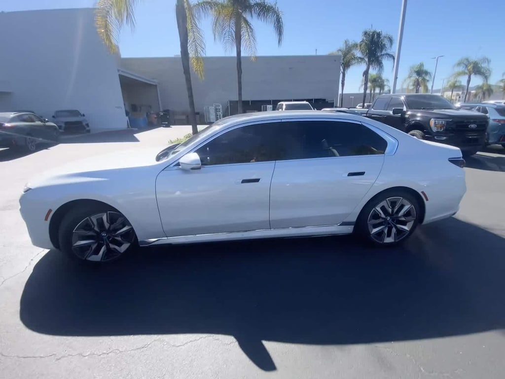 Used 2023 BMW i7 xDrive60 Sedan