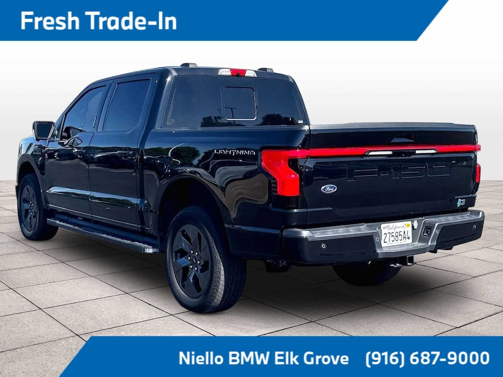 Used 2023 Ford F-150 Lightning Lariat 4WD Supercrew 5.5 Box 4WD SuperCrew 5.5 Box