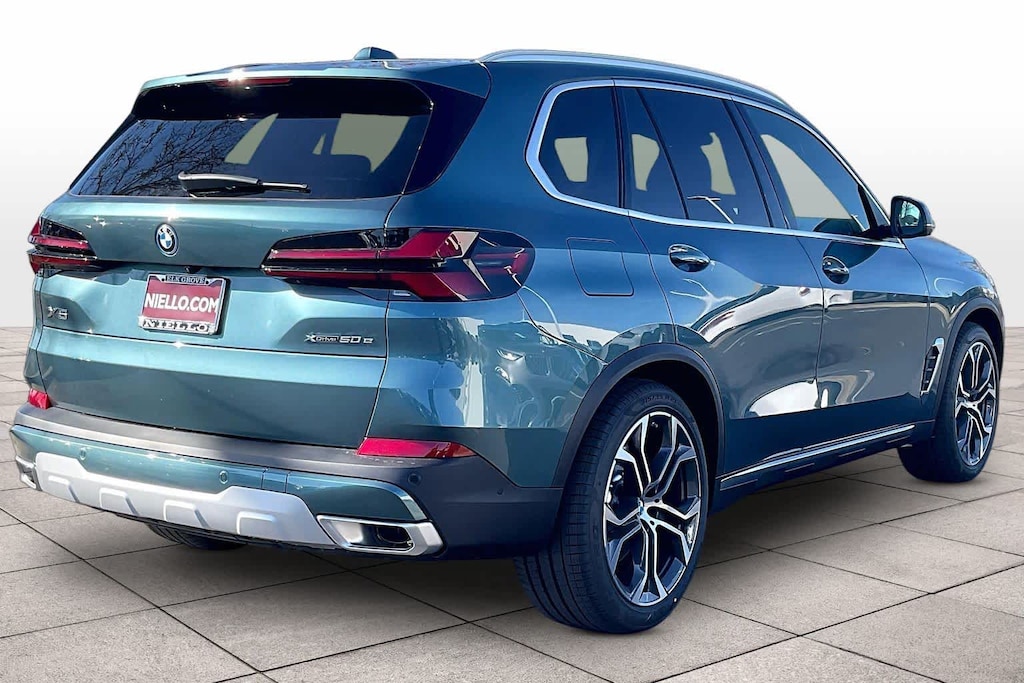 New 2026 BMW X5 xDrive50e Plug-In Hybrid