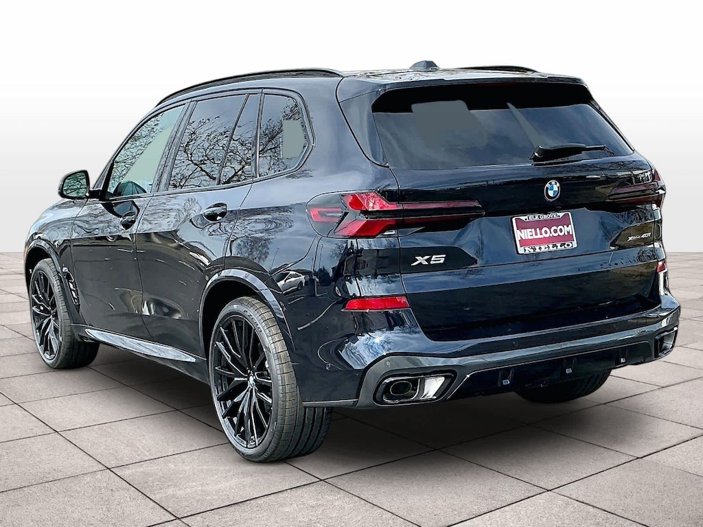 New 2026 BMW X5 xDrive40i xDrive40i Sports Activity Vehicle
