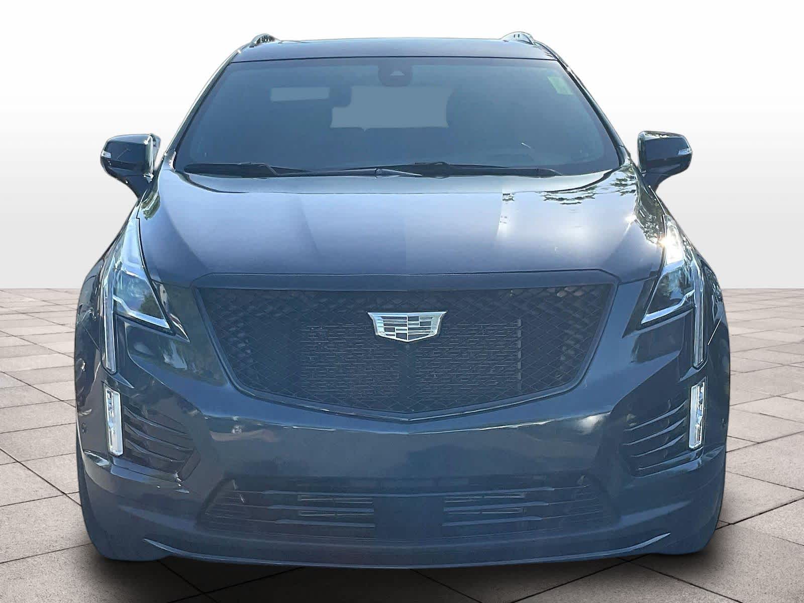 2021 Cadillac XT5 AWD Sport photo 2